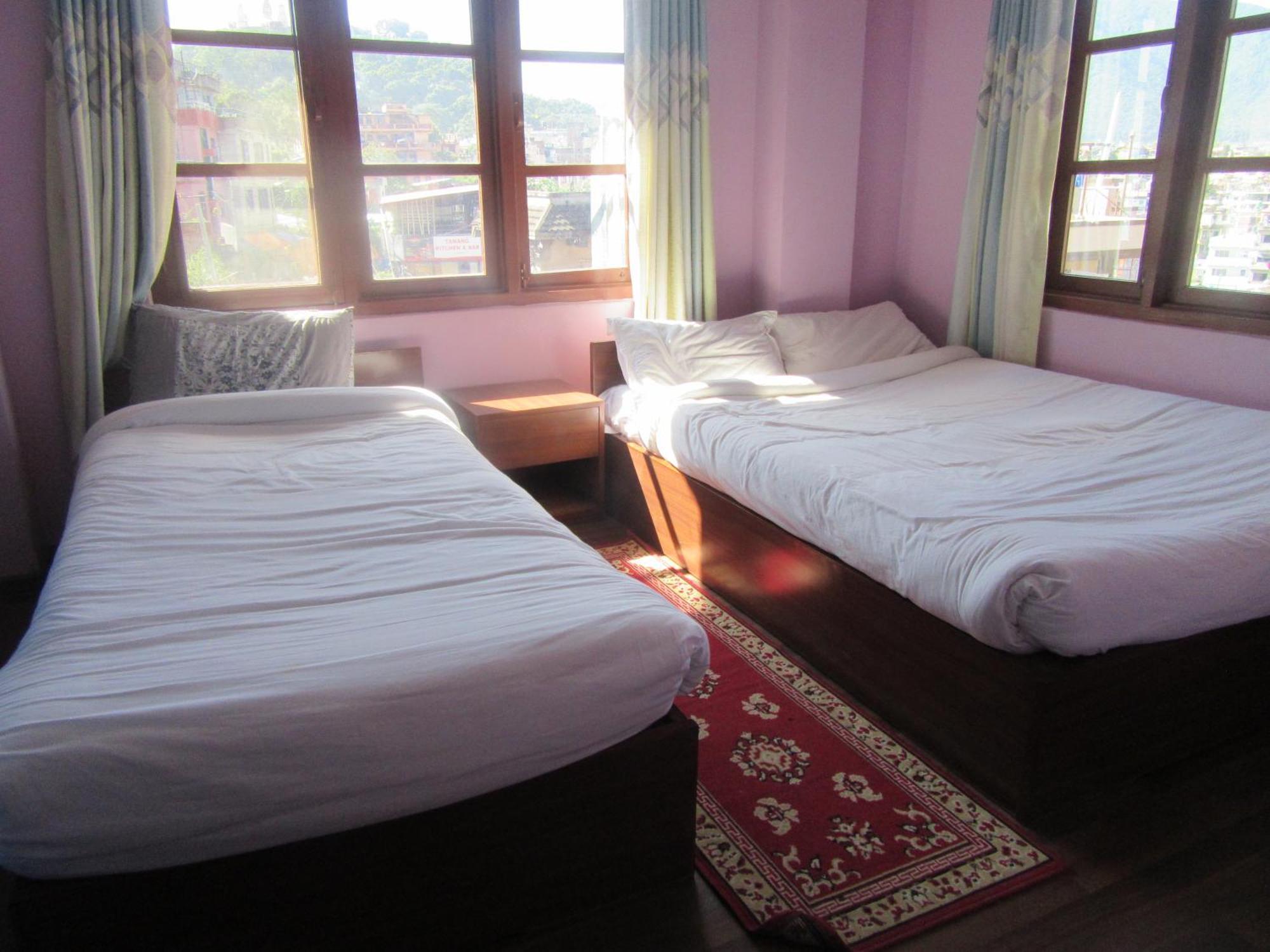 Stupa View Inn Kathmandu Ngoại thất bức ảnh